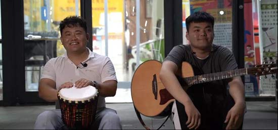 超級(jí)慧客廳丨小城里純粹的音樂教育者